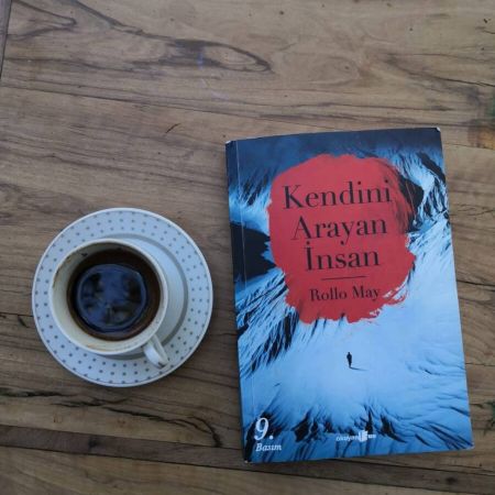 Kendini Arayan İnsan